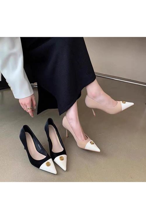 ‎الأحذية النسائية  الصيفية حذاء  كعب