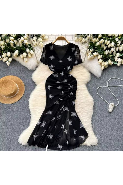 ملابس نسائية صيفية فستان