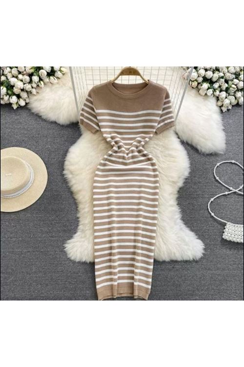 ملابس نسائية صيفية فستان