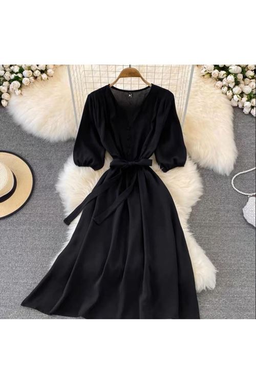 ملابس نسائية صيفية فستان