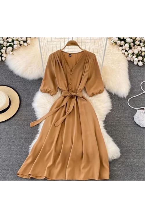 ملابس نسائية صيفية فستان