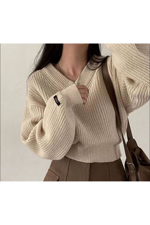 ملابس نسائية شتويه بلوز