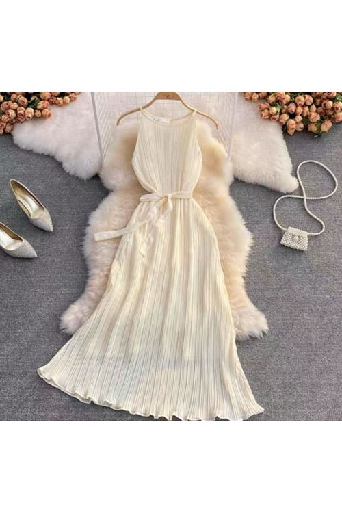 ملابس نسائية صيفية فستان