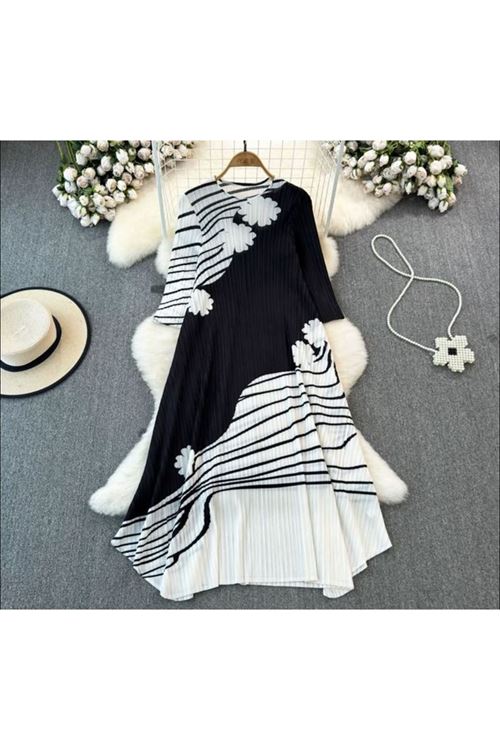 ملابس نسائية صيفية فستان