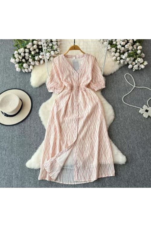 ملابس نسائية صيفية فستان