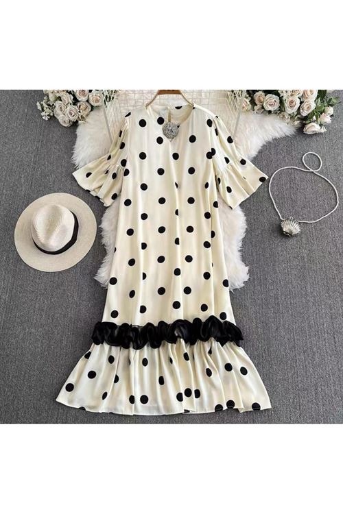 ملابس نسائية صيفية فستان