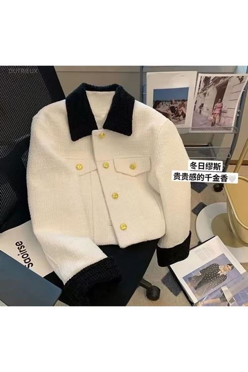 ملابس نسائية شتوية جاكيت 