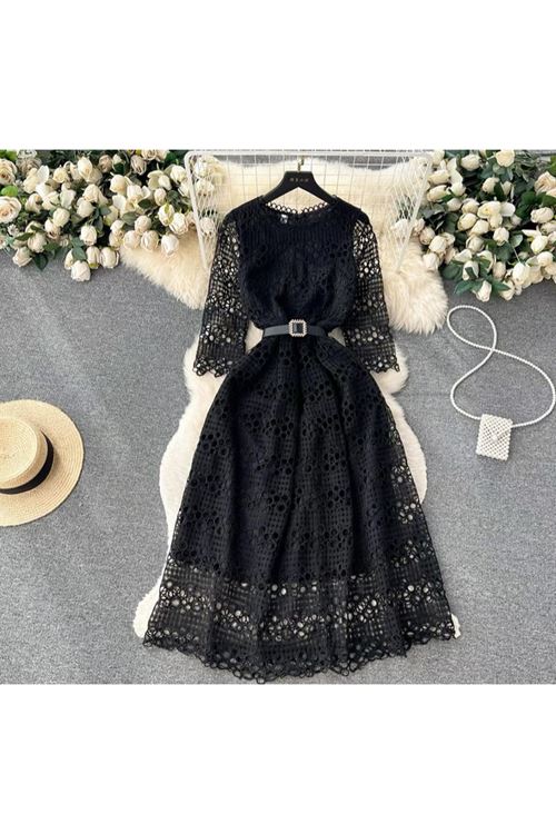 ملابس نسائية صيفية فستان