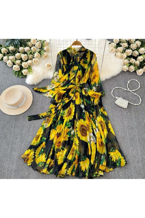 ملابس نسائية صيفية فستان