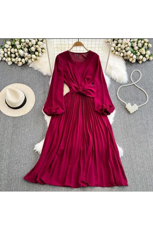 ملابس نسائية صيفية فستان