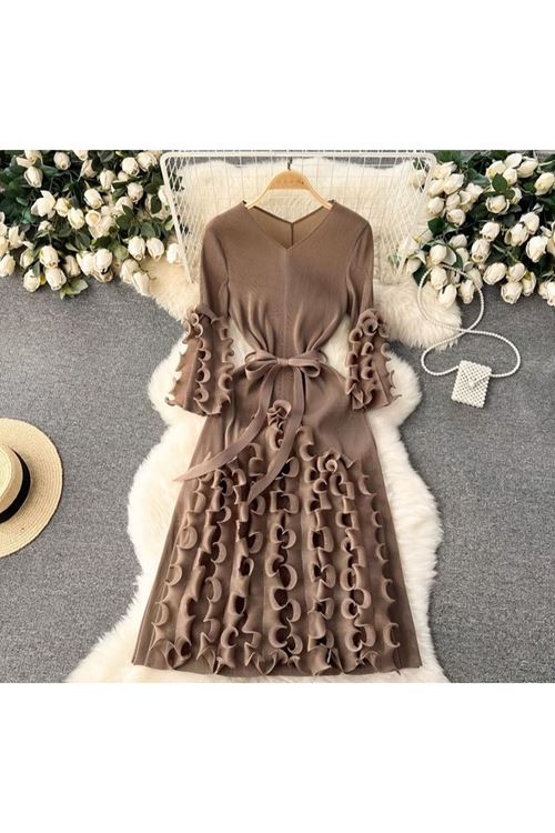 ملابس نسائية صيفية فستان