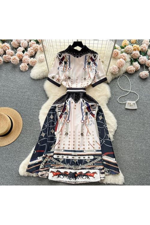 ملابس نسائية صيفية فستان