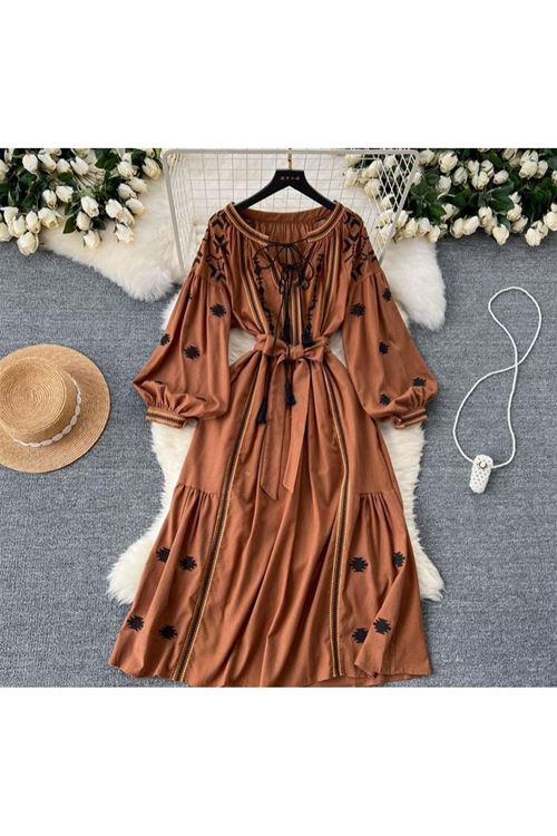 ملابس نسائية صيفية فستان