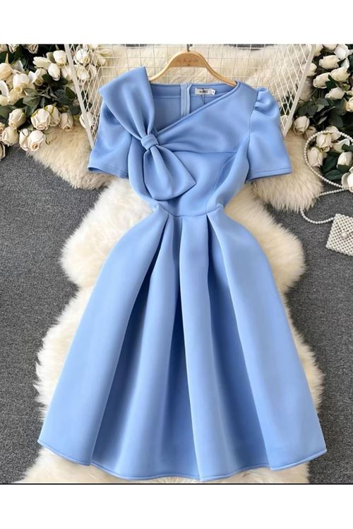 ملابس نسائية صيفية فستان