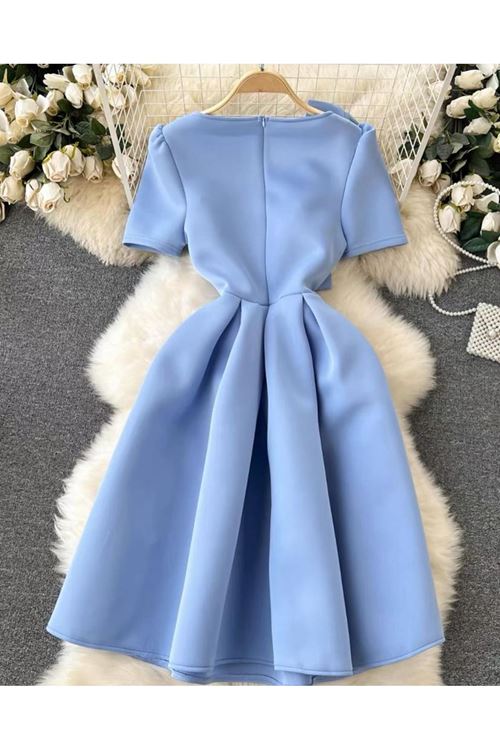 ملابس نسائية صيفية فستان