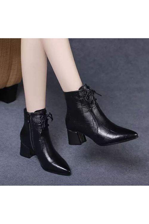 أحذية نسائية شتوية بوت قصير كعب