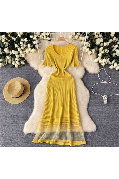 ملابس نسائية صيفية فستان