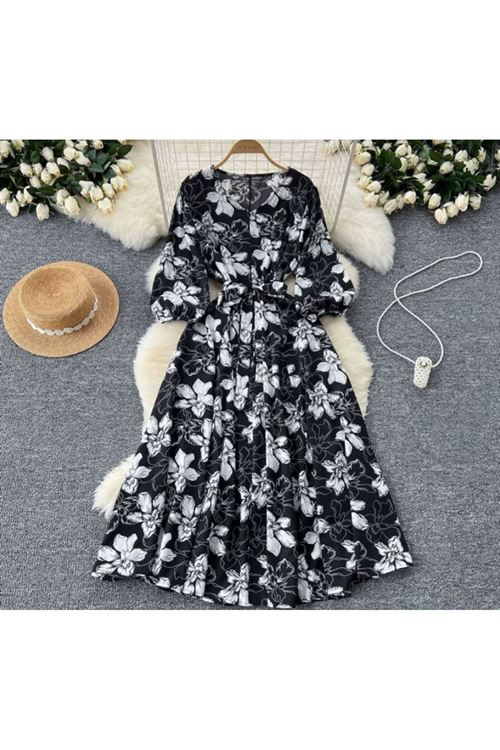 ملابس نسائية صيفية فستان