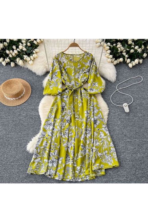 ملابس نسائية صيفية فستان