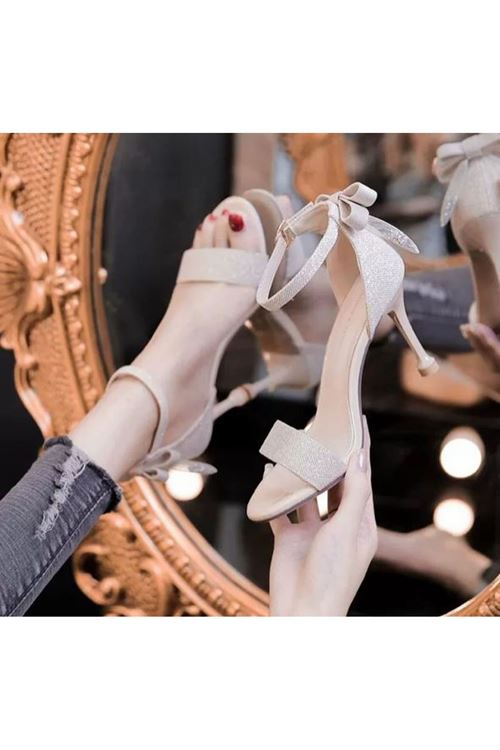 أحذية نسائية صيفية كعب 