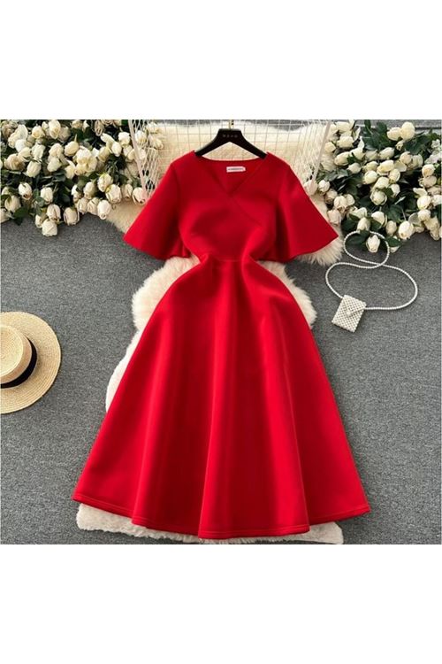 ملابس نسائية صيفية فستان