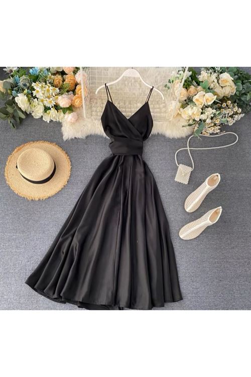 ملابس نسائية صيفية فستان 