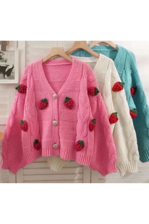 ملابس نسائية شتوية سترة صوف