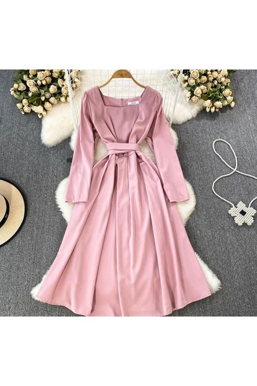 ملابس نسائية صيفية فستان 