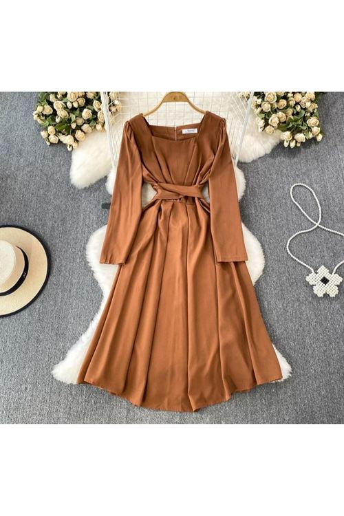 ملابس نسائية صيفية فستان 