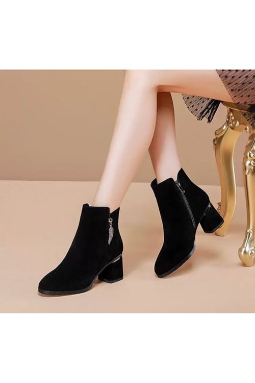 أحذية نسائية  شتوية  بوت قصير