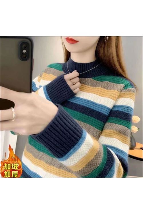 ملابس نسائية شتوية بلوز