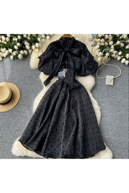 ملابس نسائية صيفية فستان