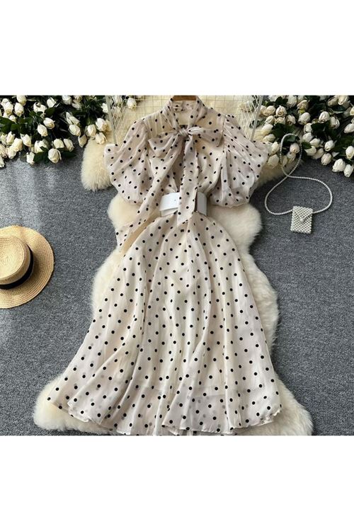 ملابس نسائية صيفية فستان