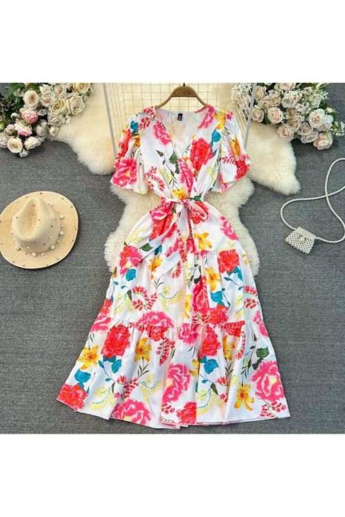 ملابس نسائية صيفية فستان