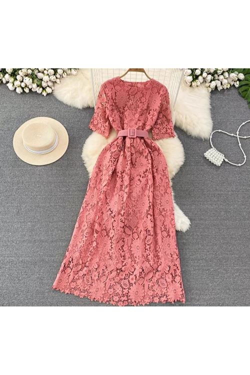 ملابس نسائية صيفية فستان