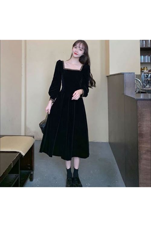 ملابس نسائية صيفية فستان