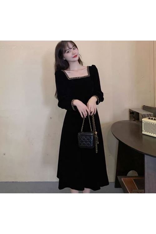 ملابس نسائية صيفية فستان