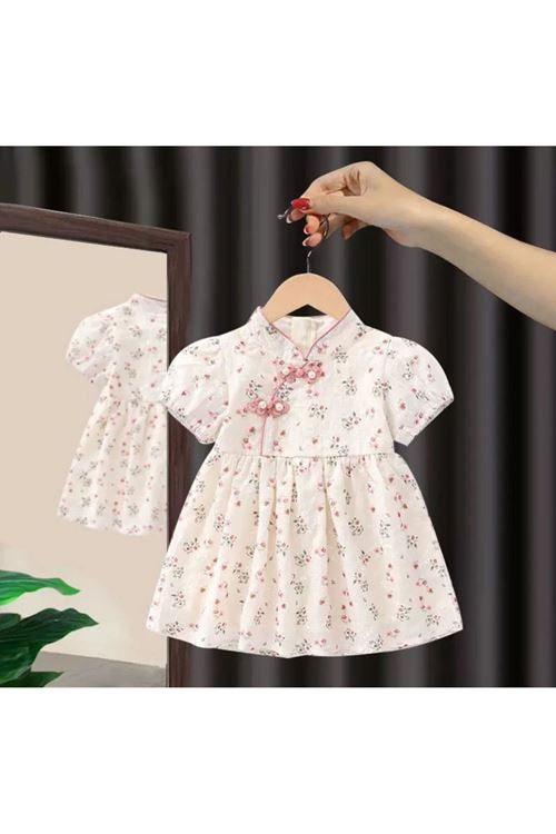 طفل بنت صيفية فستان