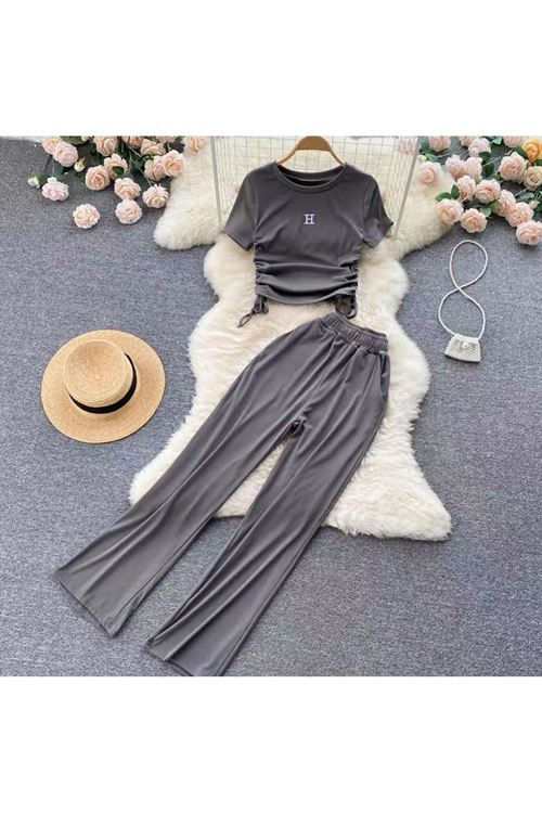 ملابس نسائية صيفية تراك