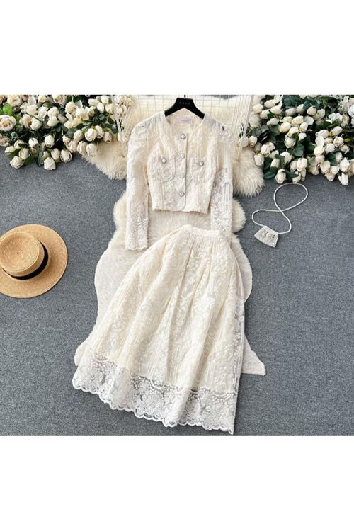 ملابس نسائية صيفية تنورة وقميص 