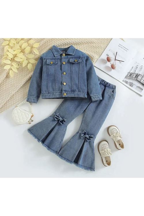 طفل بنت صيفية قاط