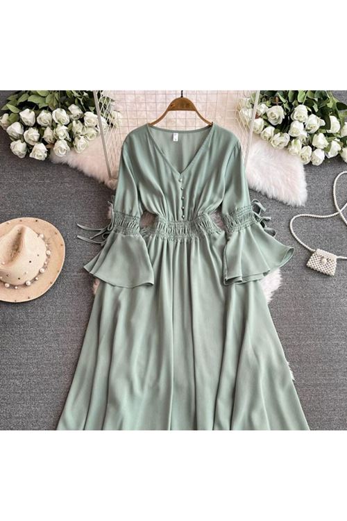 ملابس نسائية صيفية فستان