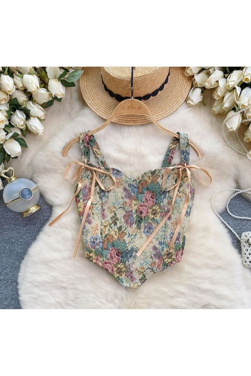 ملابس نسائية صيفية قميص