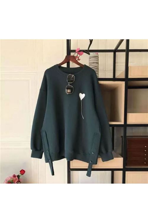 ملابس نسائية شتوية بلوز