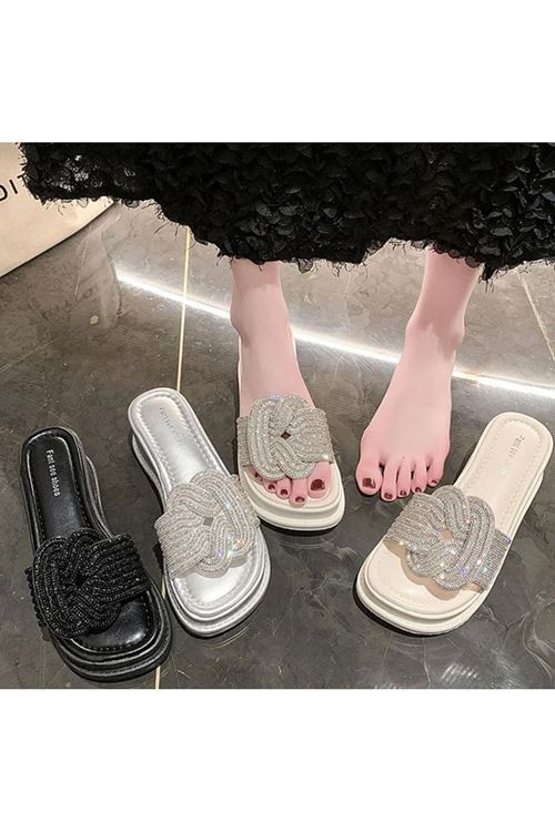 أحذية نسائية صيفيّة شحاتة