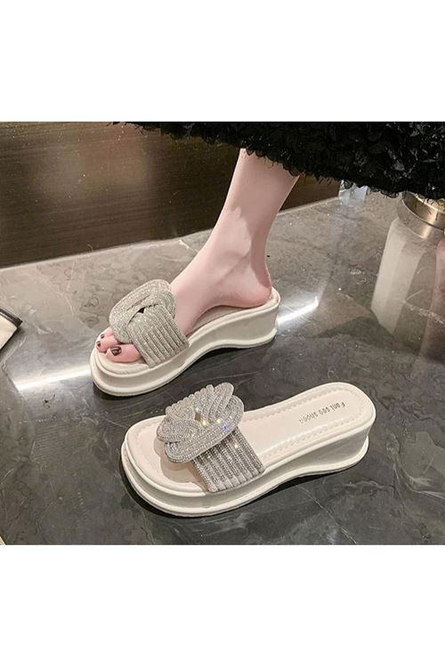 أحذية نسائية صيفيّة شحاتة