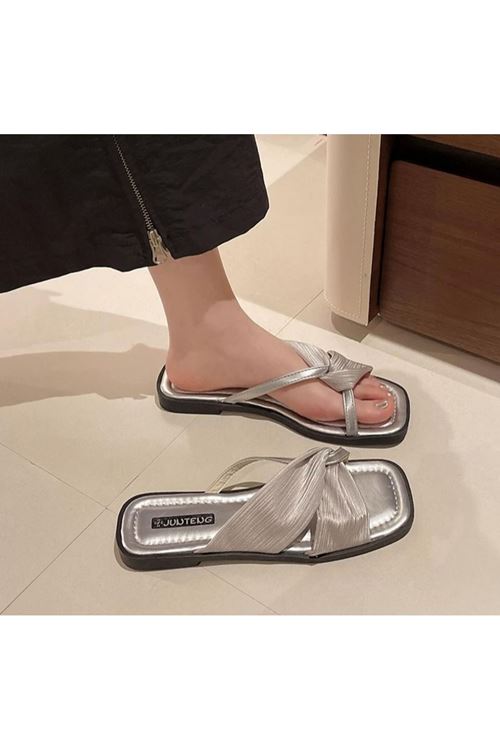 أحذية نسائية صيفيّة شحاتة