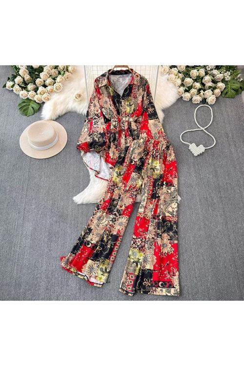 ملابس نسائية صيفية قاط