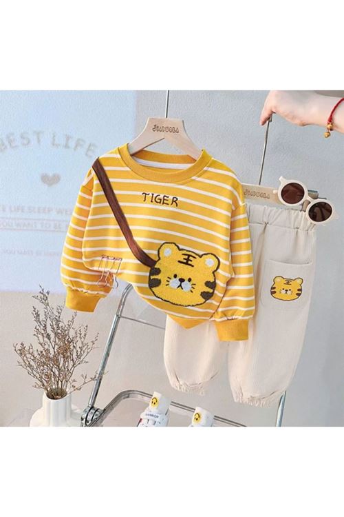 طفل بنت شتوية قاط