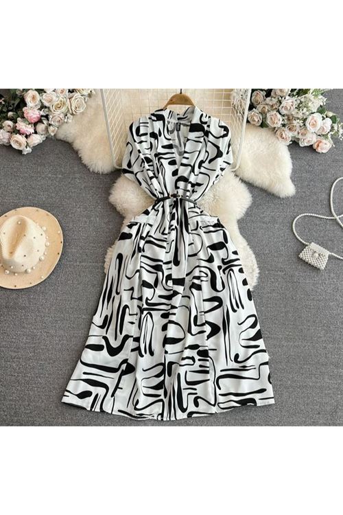 ملابس نسائية صيفية فستان